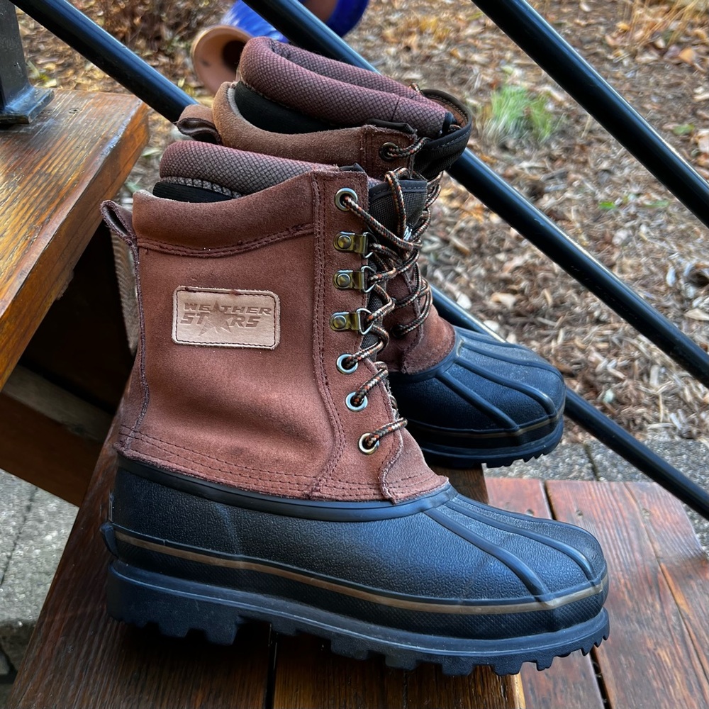 TINGLEY THINSULATE WINTER SUEDE LEATHER STEEL SHANK BOOTS  YOUTH SIZE 4